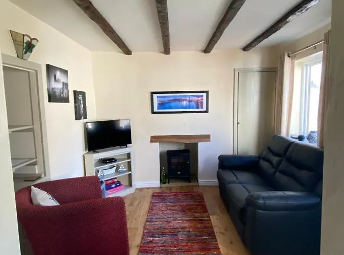 Bolthole Cottage